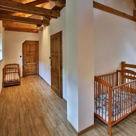 Villa Roubenka U Zvonicky Cejle Esterno foto
